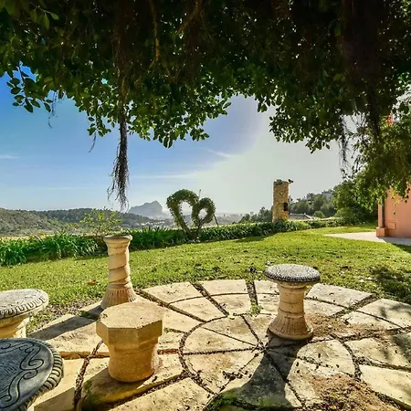 Eden - Plusholidays Villa